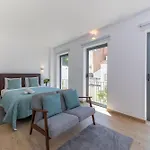 Orange 3 House - Chiado *