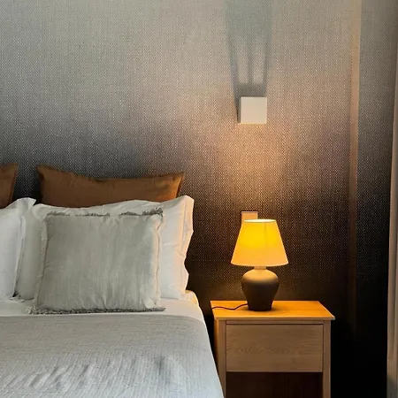 Orange 3 House - Chiado Studios Lisboa