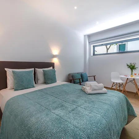 Orange 3 House - Chiado Daire