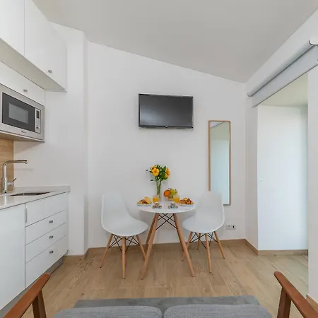 Orange 3 House - Chiado Studios Lejlighed